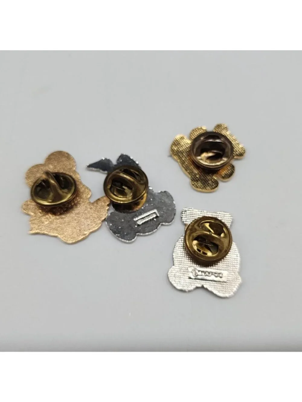 Vintage Animal Lapel Pins Bunny Rabbits & Bears Enamel Gold-Plated Backings - Picture 6 of 6